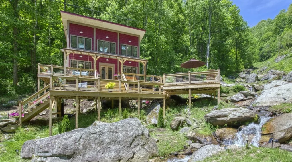small intimate NC mountain wedding venue