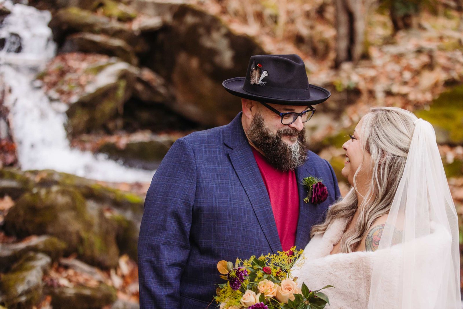 elope outdoors all-inclusive elopement package